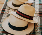 Chapeau Panama Elegancia – Paille Toquilla Grade 4 – Tissé Main Montecristi